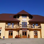 Dacha Hotel Yasinya