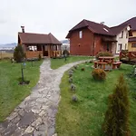 Dacha Hotel Yasinya